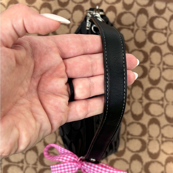 Coach Handbag - Picture 6 of 10